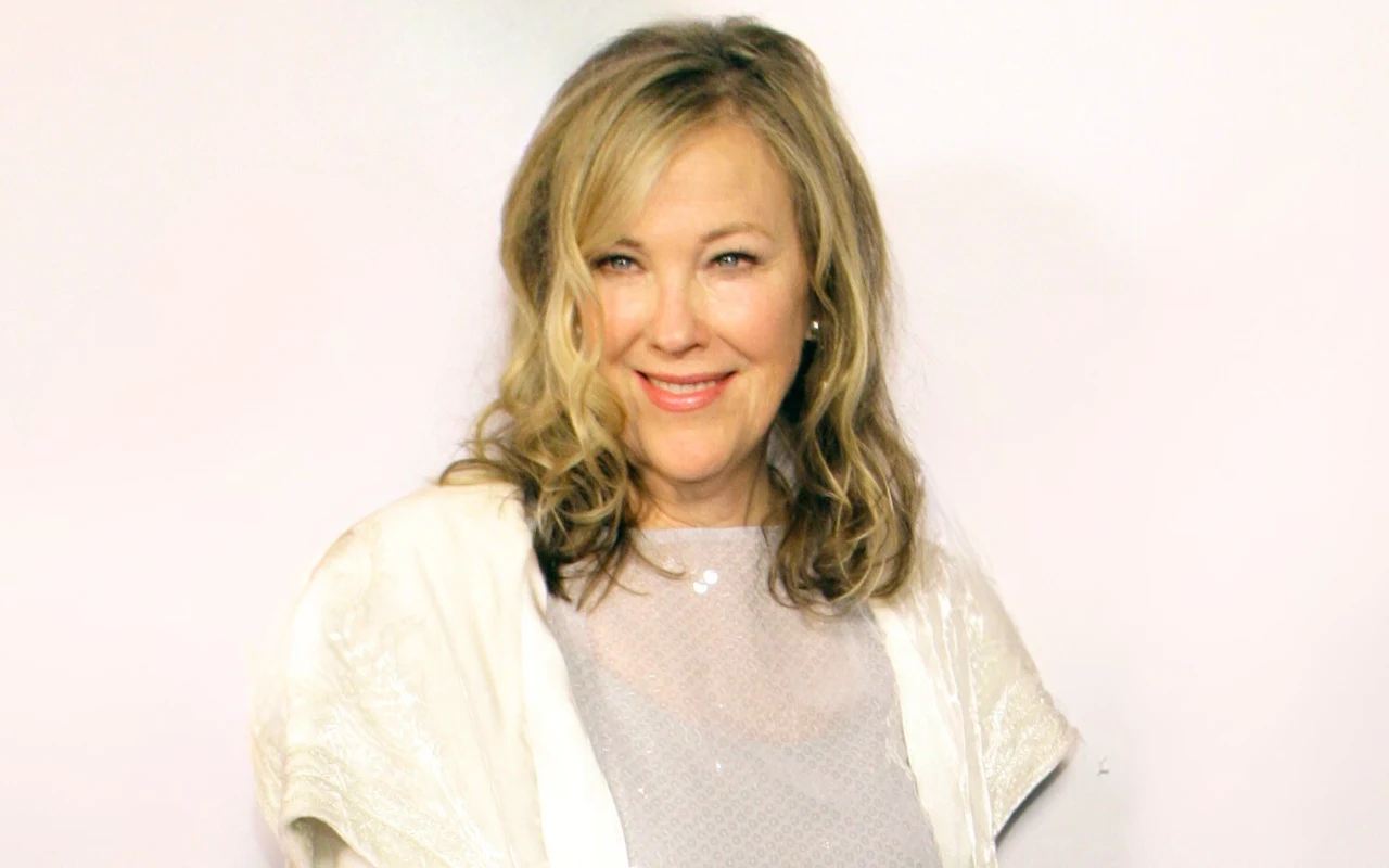 Catherine O'Hara ma 71 lat. Na najnowszych zdjęciach widać, jak bardzo się zmieniła