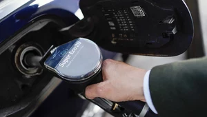 Nowe paliwo E20 od 2027 r.? Auta będą więcej palić