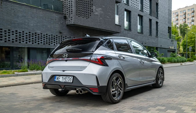 Hyundai i20 N-Line to jedynie namiastka i20 N, ale może dawać przyjemność z jazdy.
