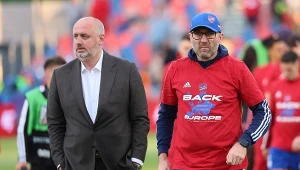 Wielki kryzys w Rakowie. "Trener Papszun? Historia jest odpowiedzią"