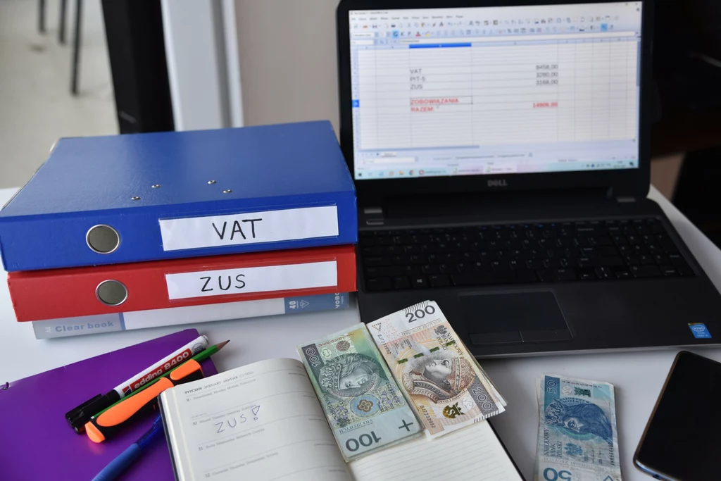 VAT to jeden z podstawowych podatków funkcjonujących w obrocie gospodarczym w Polsce.