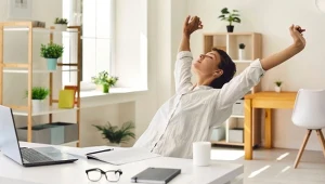 Masz dość bólu pleców przy pracy w domu? Te meble odmienią Twoje home office!