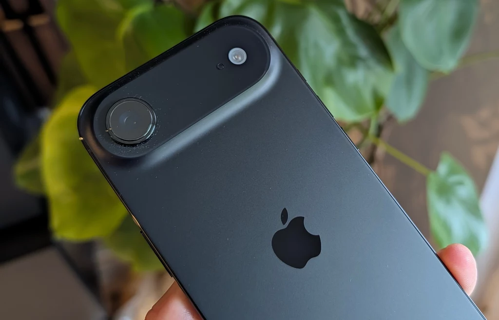 iPhone Air i spory przełom? Pierwsze wrażenia z nowym smartfonem Apple.