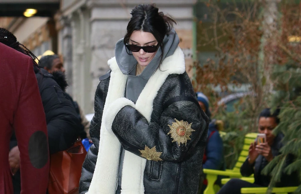 Kendall Jenner jest fanką kurtek pilotek 