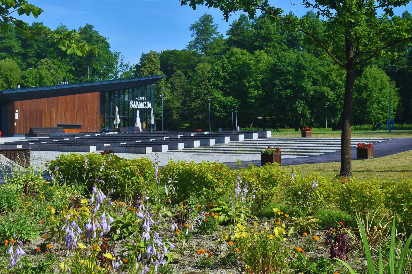 Podkarpackie uzdrowisko zachwyca w jesiennej odsłonie. Co oferuje Horyniec-Zdrój?