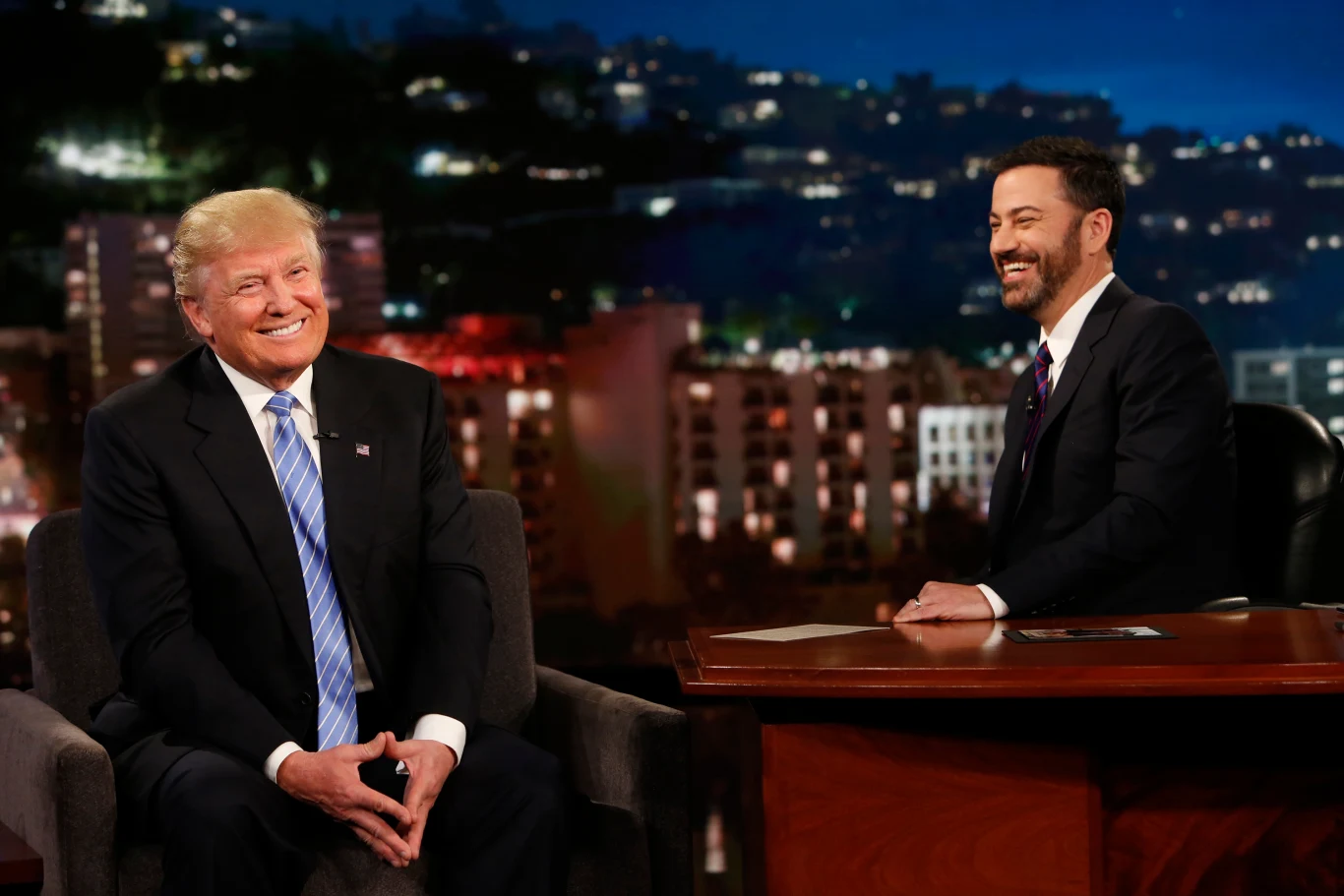 Donald Trump i Jimmy Kimmel w maju 2016 roku Donald Trump i Jimmy Kimmel w maju 2016 roku