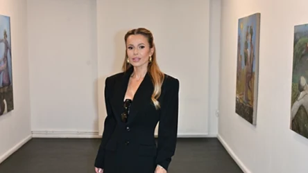Stylizacja Dody na wernisażu zrobiła na wszystkich ogromne wrażenie