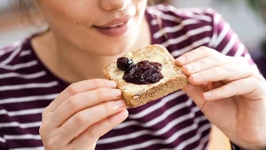 "To już nie ten sam produkt, co kiedyś". Dr Oleszczuk ostro o współczesnym chlebie 