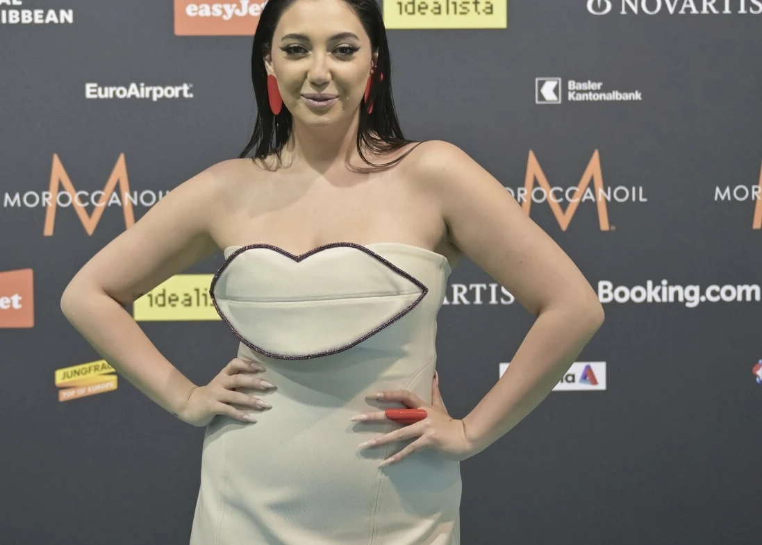 Yuval Raphael - reprezentantka Izraela na Eurowizji 2025 Yuval Raphael - reprezentantka Izraela na Eurowizji 2025