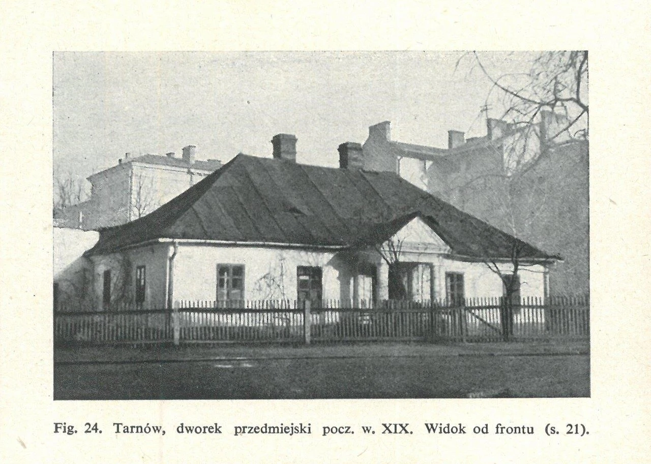 Dworek, Tarnów Dworek, Tarnów