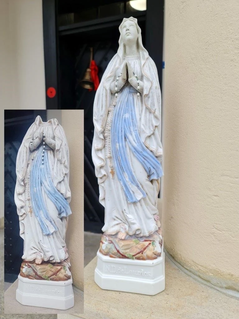 Figurka matki Boskiej z Lourdes Figurka matki Boskiej z Lourdes