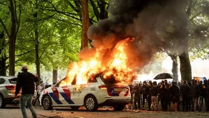 Starcia z policją podczas protestu w Hadze