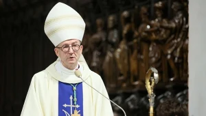 Abp Adrian Galbas zabrał głos na temat polityki wobec uchodźców i migrantów