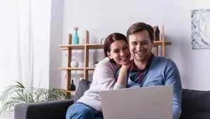 Szybki i stabilny światłowód