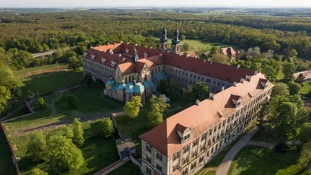 Opactwo cystersów w Lubiążu — niesamowity kompleks o bogatej historii