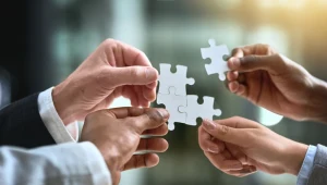 Poszukiwania wymarzonej pracy w zawodzie po ukończeniu studiów mogą się wydawać nie lada wyzwaniem 