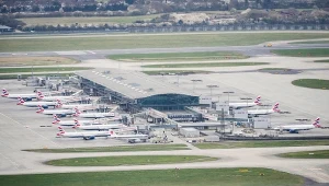 Do utrudnień doszło także na londyńskich lotniskach (Na zdjęciu port Londyn-Heathrow)