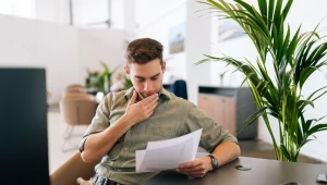 Jeżeli widzisz, że Twoja obecna strategia poszukiwania pracy nie działa, możesz wprowadzić w niej pewne zmiany