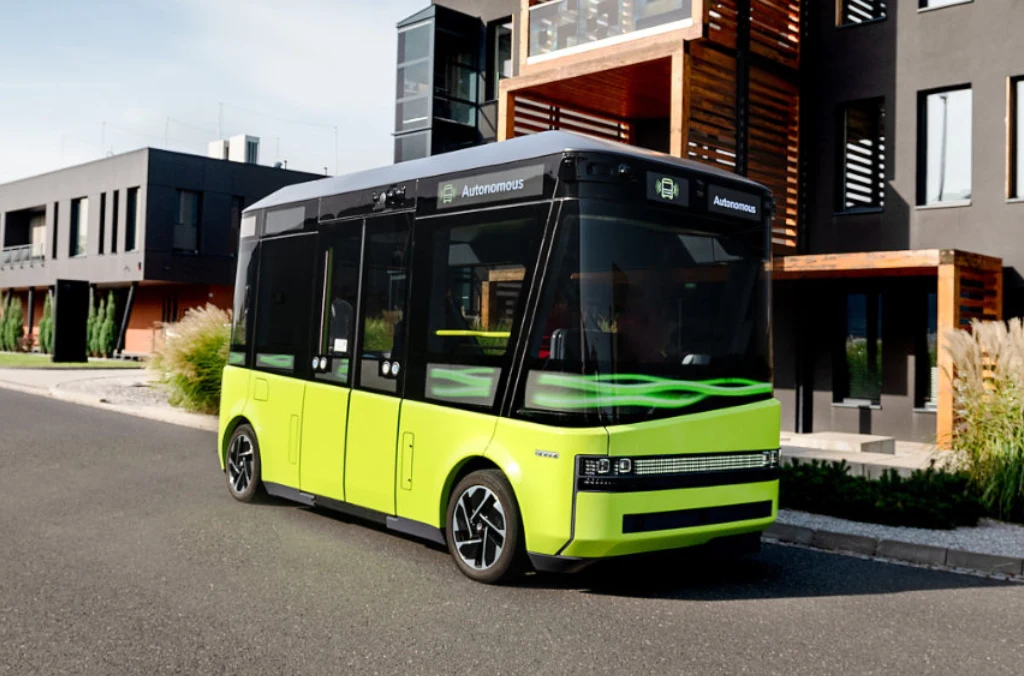 Polski autobus Blees BB-1. 