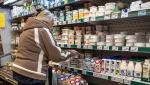 Ceny mleka w Polsce spadają. Tyle będzie kosztować masło na koniec roku