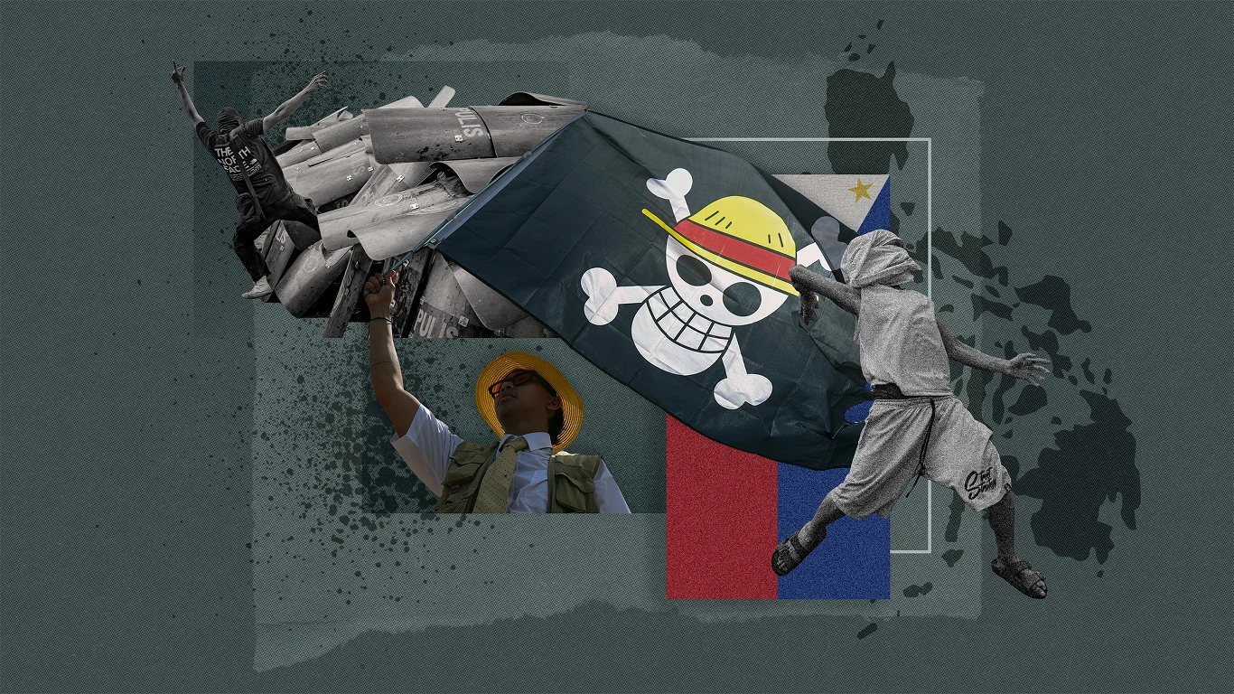 Flaga z japońskiego komiksu stała się symbolem młodzieżowych protestów w Azji Kompozycja złożona z ilustracji broni palnej, flagi z czaszką i słomkowym kapeluszem inspirowanej motywami pirackimi, postaci w kapeluszu z uniesioną ręką, kolorowych fragmentów flag oraz sylwetki w dynamicznej pozie.