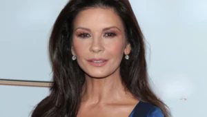 Catherine Zeta-Jones od ćwierć wieku jest żoną sławnego aktora. Mało kto pamięta, z kim się związała
