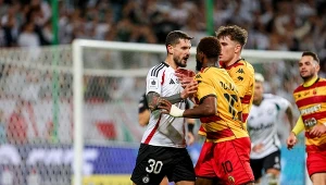 Legia zaskoczona przez Jagiellonię. 20 strzałów nie dało jej nic