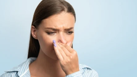 Zagnieżdżenie się karaluchów w domu można rozpoznać po nieprzyjemnym zapachu  