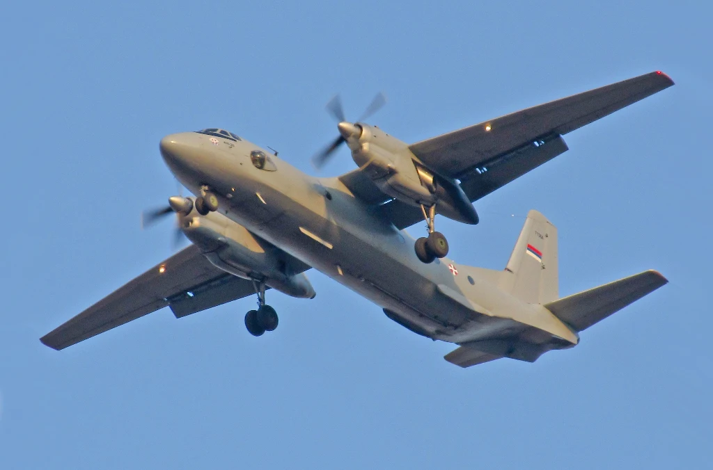 Pierwsze takie zdarzenie w historii Rosji. Dron uderzył w samolot An-26