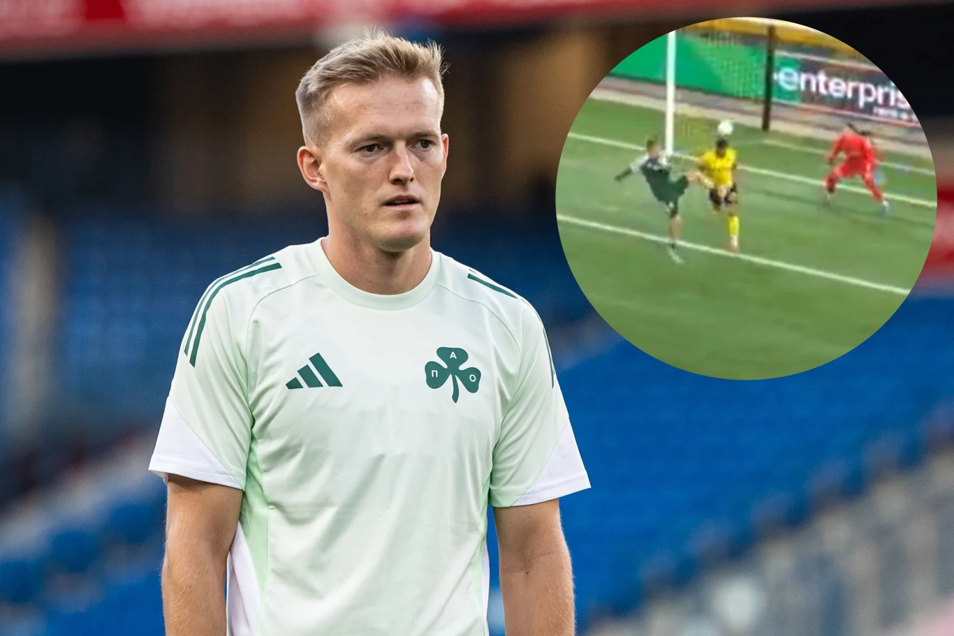 Karol Świderski otworzył wynik spotkania Young Boys - Panathinaikos Piłkarz w jasnej koszulce treningowej z zielonym logo klubu stoi na tle trybun stadionu, w górnym rogu widoczna wstawka z akcją meczową z udziałem dwóch zawodników i bramkarza na boisku.