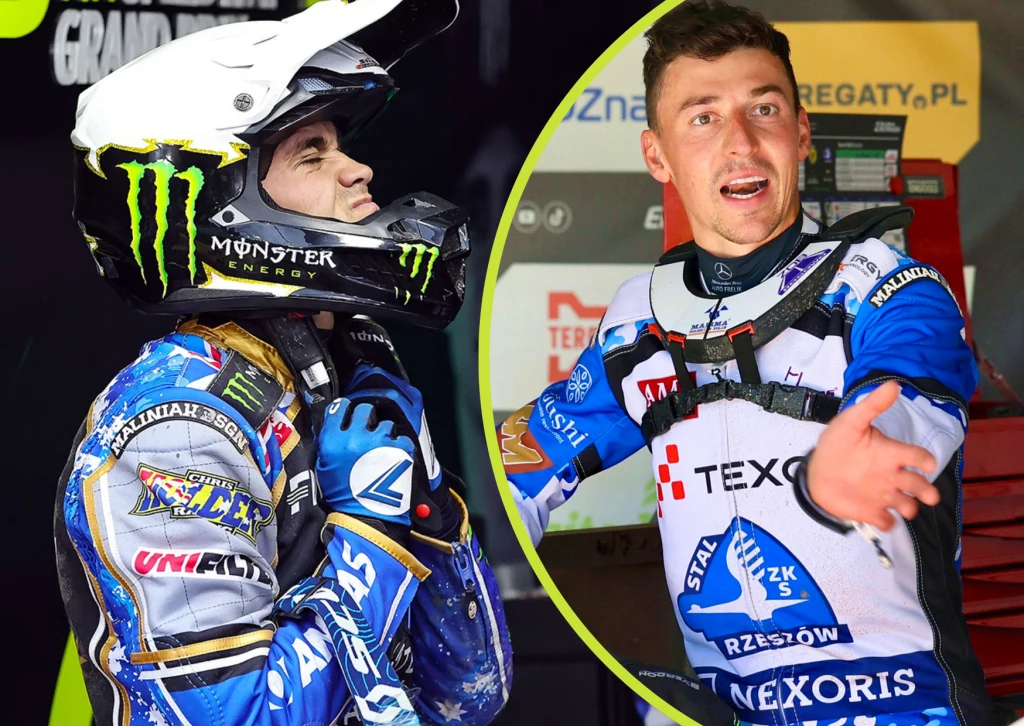 Dwóch zawodników żużlowych w kombinezonach sportowych, jeden z nich z kaskiem na głowie, drugi bez kasku, gestykuluje podczas rozmowy przy zapleczu toru. Kolorowe stroje z nadrukami sponsorów i klubów żużlowych skupiają uwagę na ich sportowej aktywności.