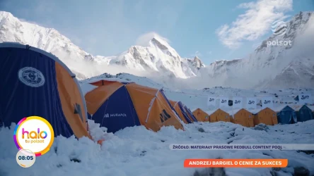 Wielki wyczyn Polaka. Andrzej Bargiel zjechał na nartach z Mount Everestu
