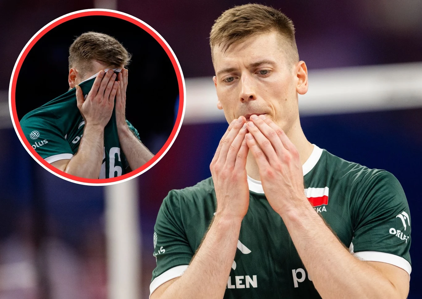 Kamil Semeniuk Siatkarz w zielonym stroju z emblematem Polski trzyma dłonie przy ustach, wyrażając smutek lub rozczarowanie, w tle wyraźnie skoncentrowany. W lewym górnym rogu zdjęcia widoczne jest powiększenie twarzy tej samej osoby, która zakrywa twarz koszulką i j...