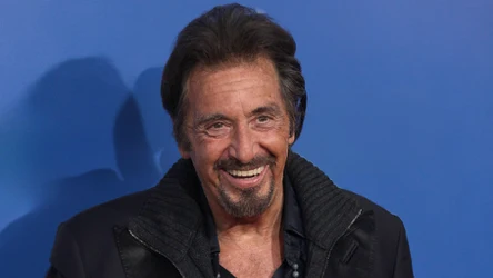 Al Pacino nigdy się nie ustatkuje. Ma 85 lat, a jego miłosne historie wystarczyłyby na kilka scenariuszy