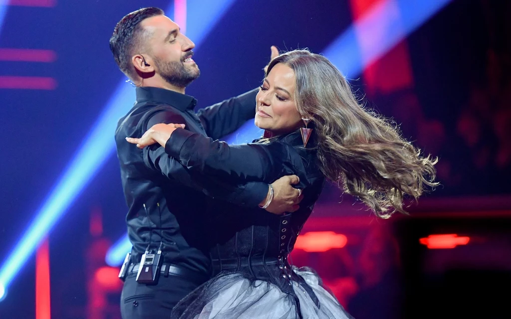 Anna Mucha i Rafał Maserak zatańczyli walca wiedeńskiego w jubileuszowym odcinku show