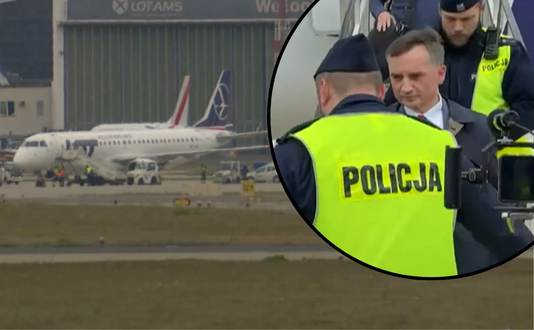 Zbigniew Ziobro został zatrzymany przez policję na lotnisku w Warszawie Samolot pasażerski zaparkowany na płycie lotniska, w tle widoczne hangary i logo LOTAMS, na pierwszym planie grupa policjantów w odblaskowych kamizelkach prowadzi działania służbowe, po prawej stronie zbliżenie na policjantów oraz funkcjonariuszy z oso...