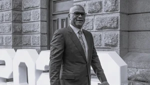 Ambasador RPA w Paryżu Nathi Mthethwa