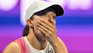 Świątek nie wytrzymała. Grzmi: To szalone. Pierwsza rakieta grozi rezygnacją