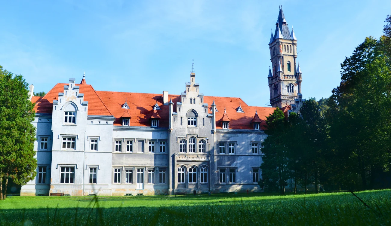 W Nakle Śląskim wznosi się niezwykły pałac rodu Donnersmarcków