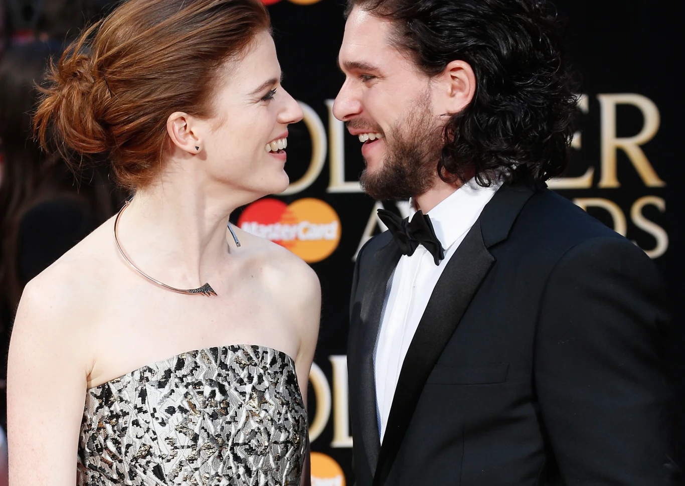 Rose Leslie i Kit Harington Rose Leslie i Kit Harington