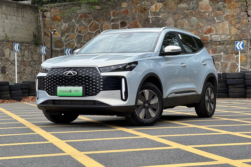 Chery Tiggo 4 debiutuje w Polsce z ceną 95 900 zł Chery Tiggo 4 debiutuje w Polsce z ceną 95 900 zł