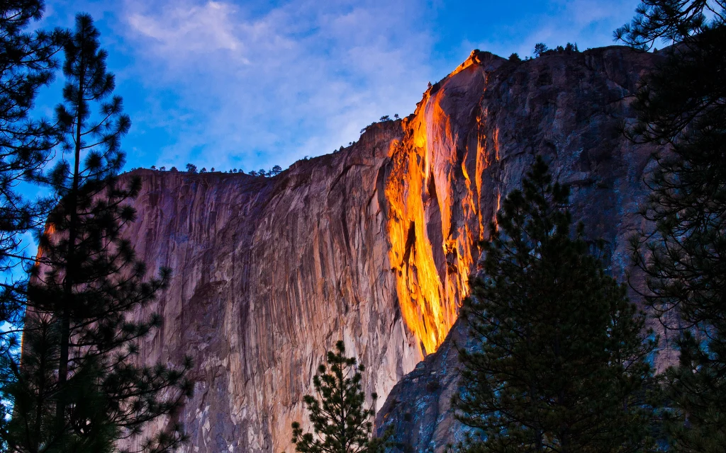 Horsetail Fall