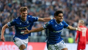 Luis Palma świętujący pierwszego gola polskiego zespołu w fazie ligowej Ligi Konferencji w sezonie 2025/26