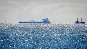 Macron żąda działań wobec rosyjskiej floty cieni. Zatrzymano tankowiec