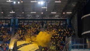 Specjalne zadanie gracza Wieczystej w derbach, Dzwonili koledzy z Cracovii