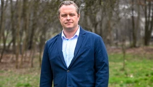 Tomasz Schuchardt zwodził kobietę przez 8 lat. Dziś nie może bez niej żyć
