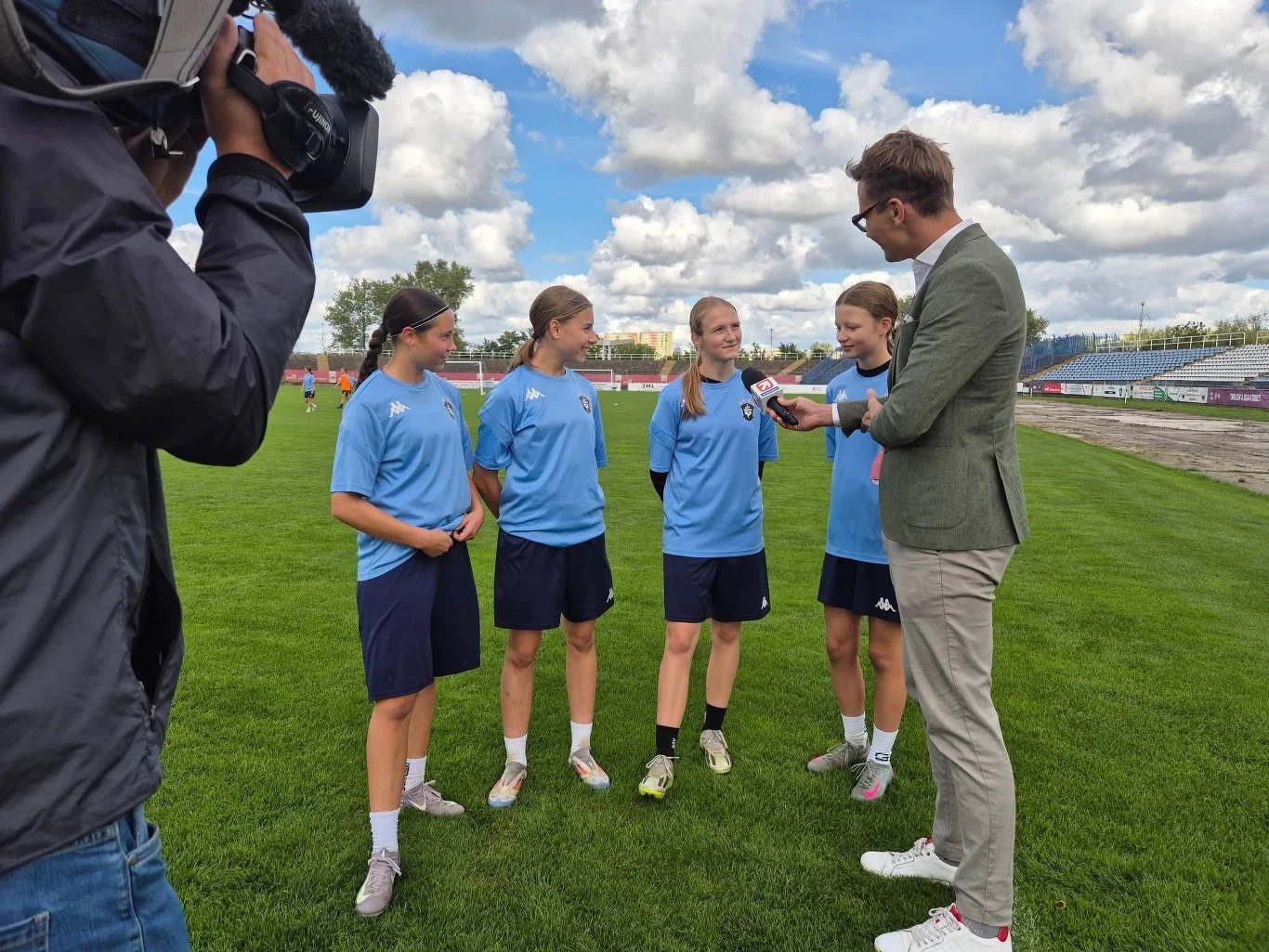Zawodniczki U-16 Medyka Konin Zawodniczki U-16 Medyka Konin