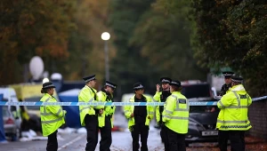 "Strzały zostały oddane przez policję". Nowy komunikat po ataku na synagogę