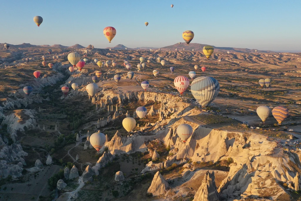 Turcja staje się turystyczną potęgą. Na zdj. balony w Kapadocji 