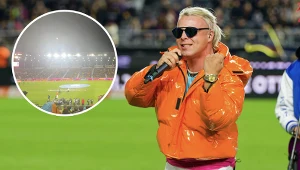 Spięcie przed meczem Ekstraklasy. Tak kibice potraktowali gwiazdę muzyki